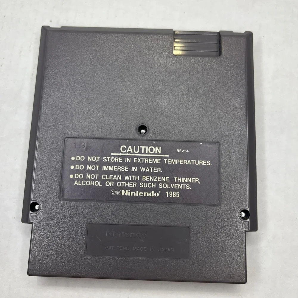 Dr. Mario - Nintendo Entertainment System NES 1985